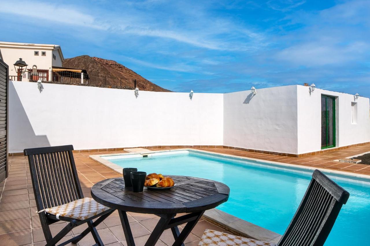 Casa Fatmar Montana Roja-Piscina Privada Villa Плая Бланка Екстериор снимка